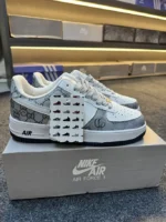 NIKE Air Force 1 Gucci